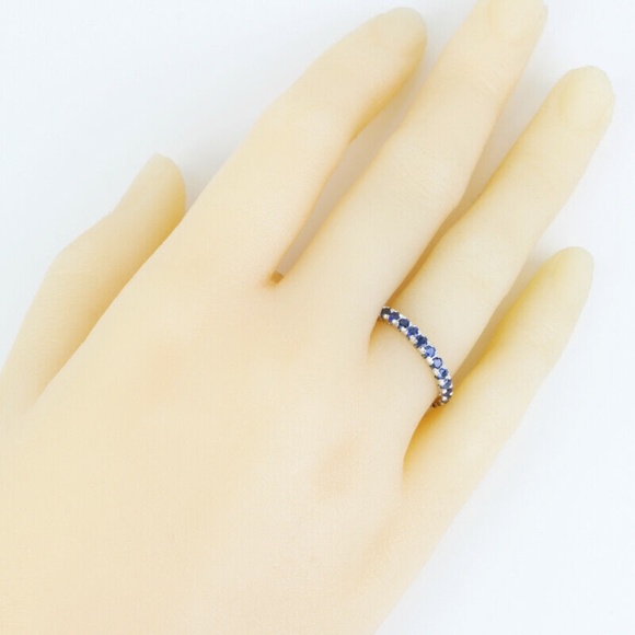 New Jolie 18k White Gold Sapphire Stackable Eternity Ring - Picture 3 of 3